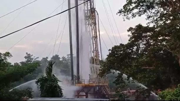 Gas Leak at ONGC Well in Assam Continues for Fourth Day, 70 Families Relocated