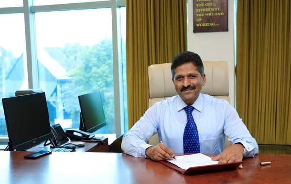 कमोडोर पीआर हरि, आईएन (सेवानिवृत्त) ने जीआरएसई के सीएमडी के रूप में ग्रहण किया पदभार