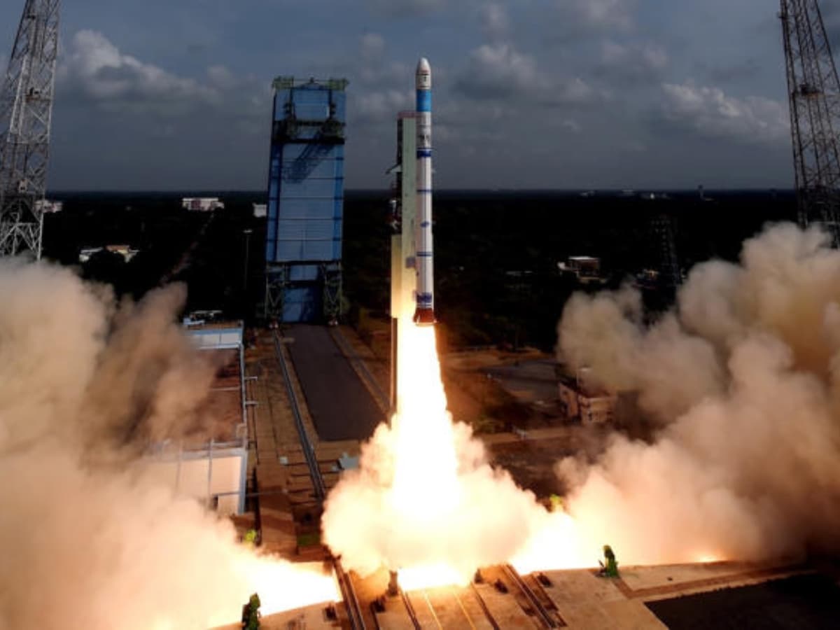 HAL to Build Small Satellite Rockets After Securing 511 Crore ISRO Deal