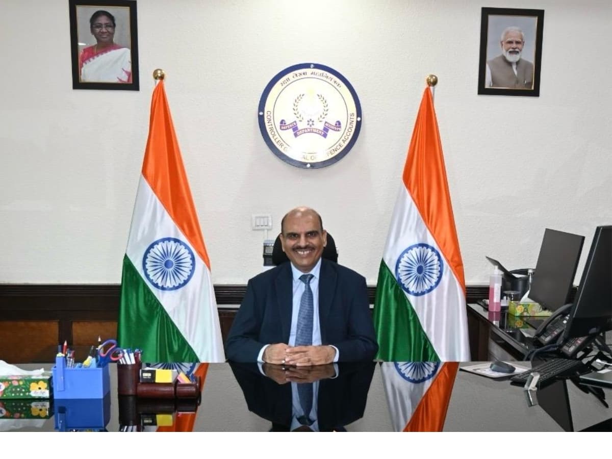 Shri Raj Kumar Arora takes over as General of Defence Accounts
