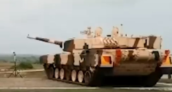 डीआरडीओ ने लेजर-गाइडेड टैंक रोधी निर्देशित मिसाइल का किया सफल परीक्षण