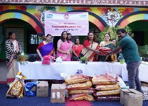 एनटीपीसी स्वयंसिद्ध महिला क्लब ने बाल आश्रय गृह में आवश्यक खाद्य सामग्री का किया वितरण