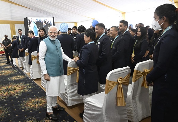 प्रधानमंत्री ने राष्ट्रमंडल खेल 2022 के लिए भारतीय दल को किया सम्मानित