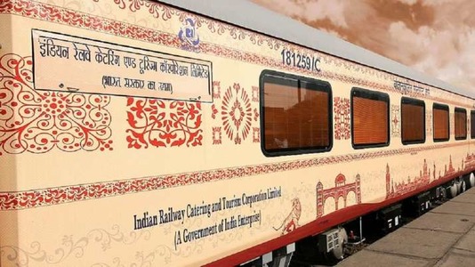 'देखो अपना देश' के तेहत भारतीय रेलवे  शुरू करेगी 5 पूर्वोत्तर राज्यों के लिए विशेष पर्यटक ट्रेन, जानिए पूर्ण विवरण।
